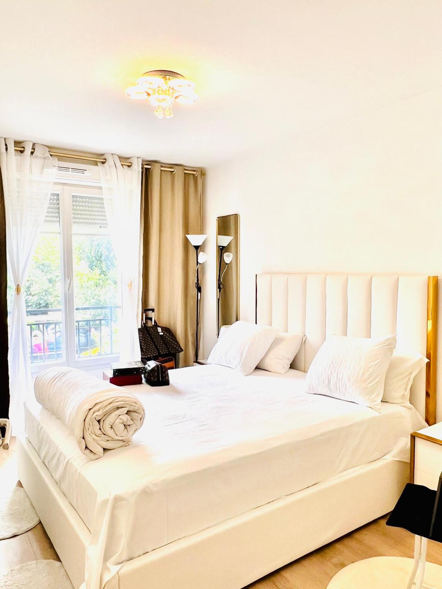 Les Residences De Djibril Le Blanc-Mesnil Eksteriør bilde