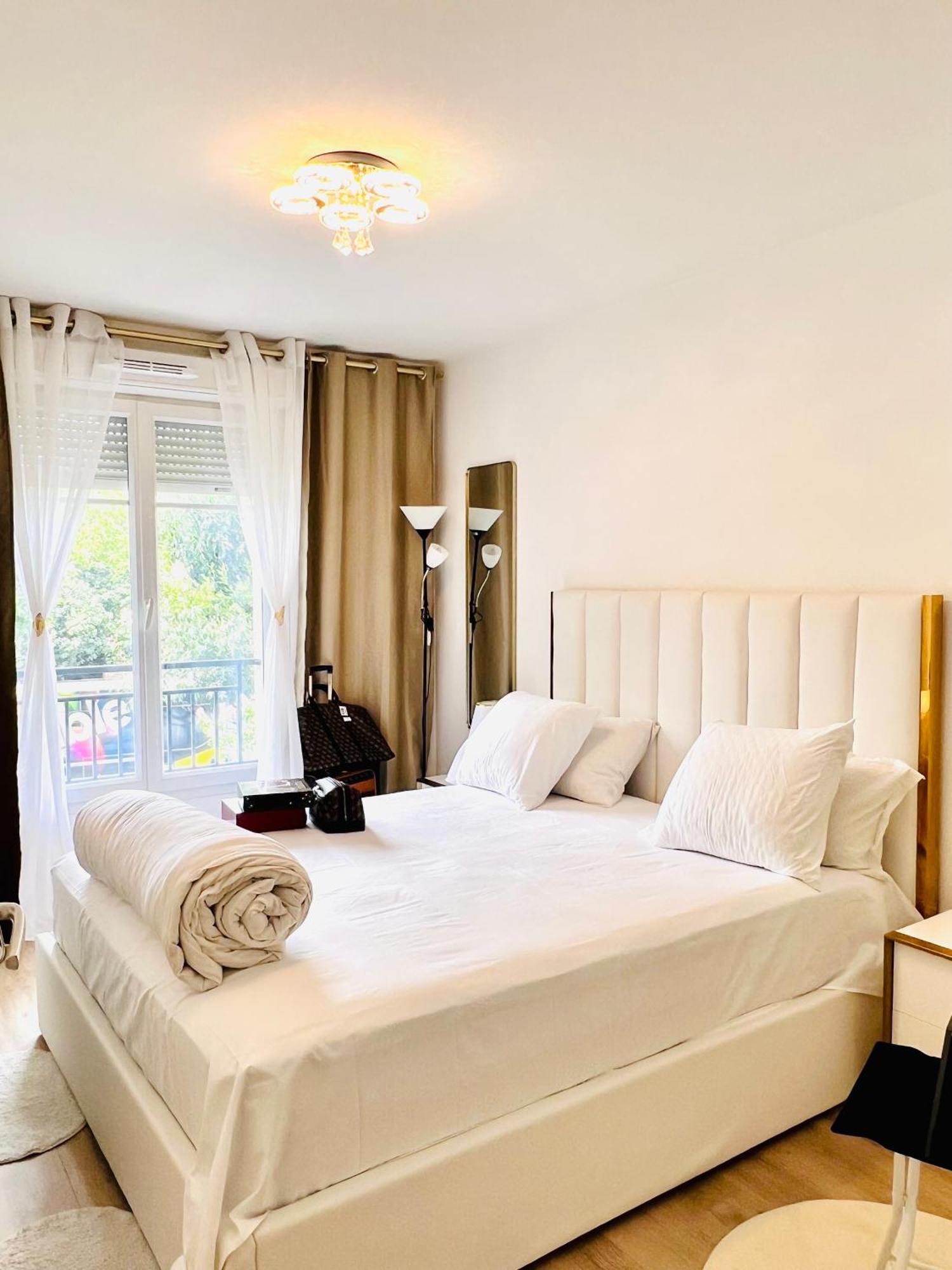 Les Residences De Djibril Le Blanc-Mesnil Eksteriør bilde