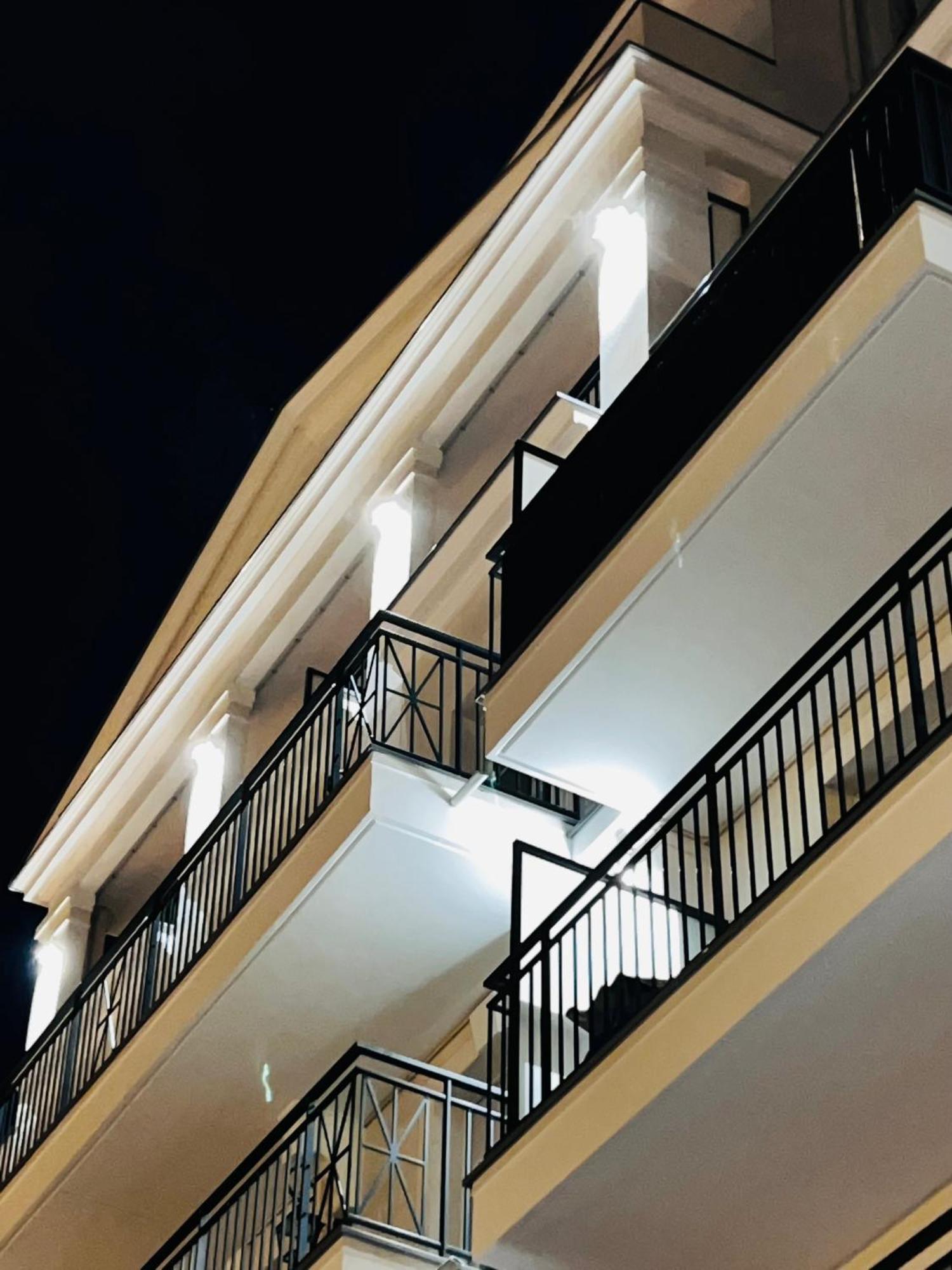 Les Residences De Djibril Le Blanc-Mesnil Eksteriør bilde